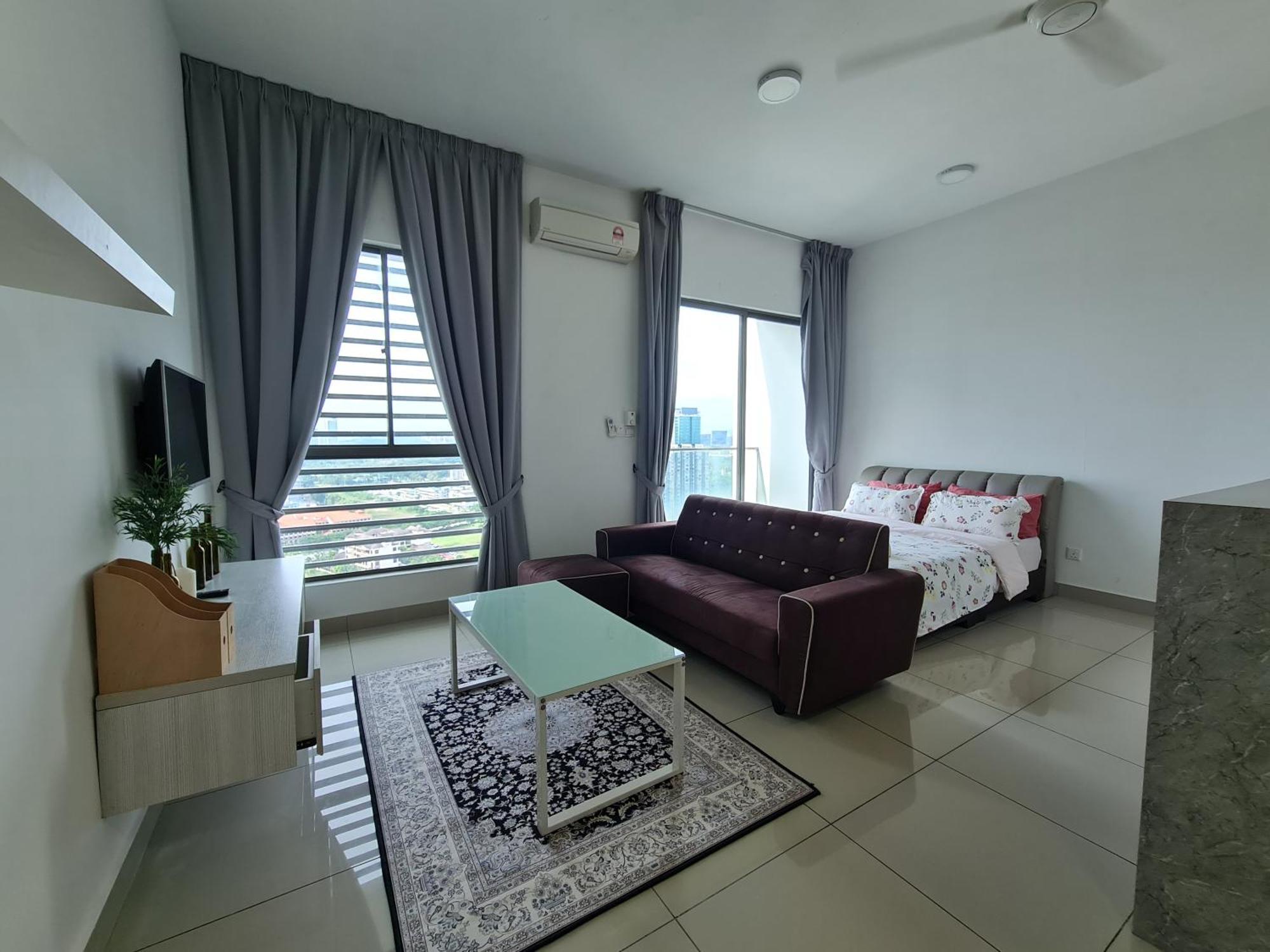 Апартаменты Retreat At Cybersquare Сайберджая Экстерьер фото